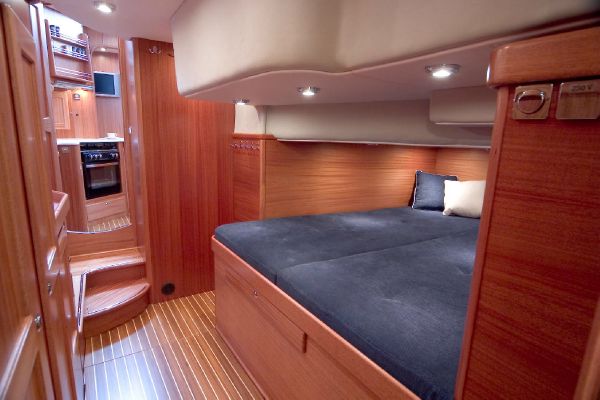 Aft cabin