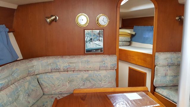 Saloon looking forward.
