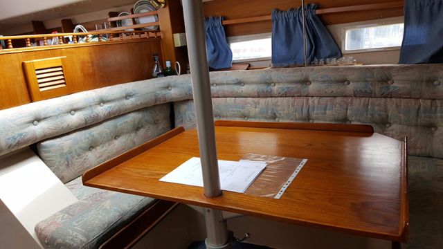Saloon portside.