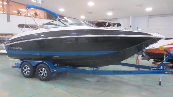 regal boats iowa 2017 regal 2400 fasdeck dubuque iowa boats regal boats iowa 2017 regal 2400 fasdeck dubuque iowa boats