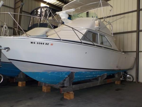 fishing boats for sale in northern mi 1975 bertram flybridge cruiser northern michigan michigan fishing boats for sale in northern mi 1975 bertram flybridge cruiser northern michigan michigan