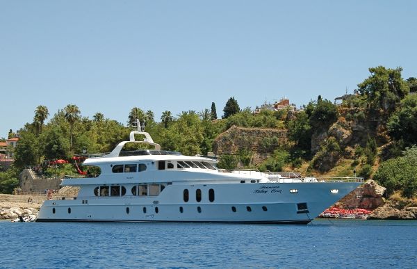 Miss Tor Yacht Custom 135