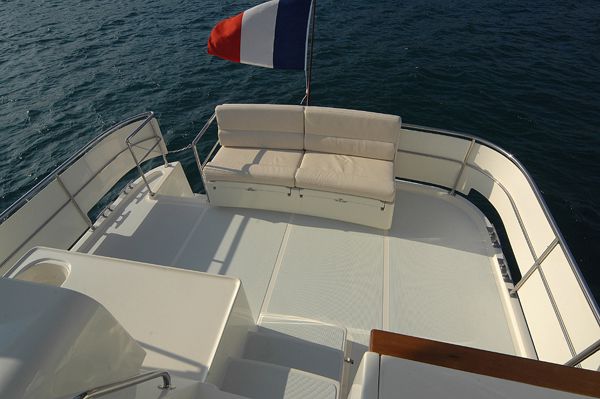 Adagio 44 Sundeck LBC Cockpit