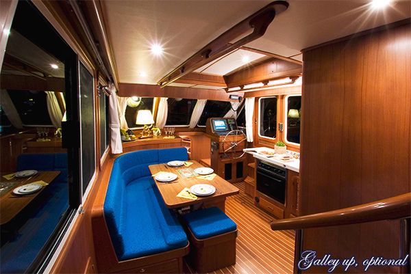 Adagio 44 Sundeck LBC Saloon