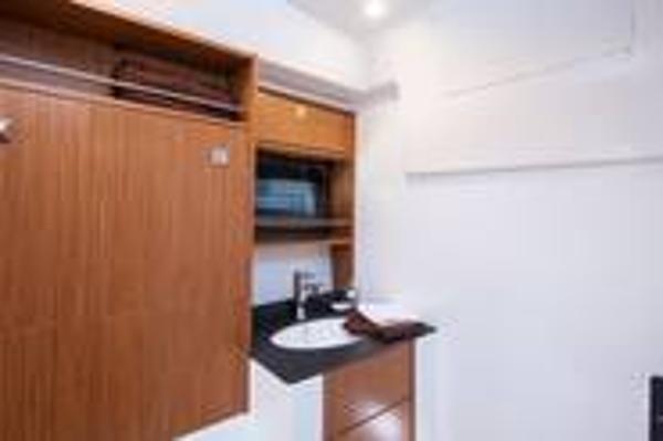 Bavaria Sport 35 Bathroom