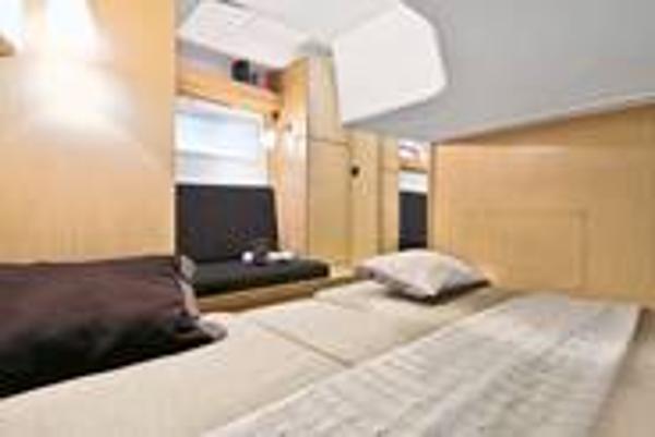 Bavaria Sport 35 Cabin