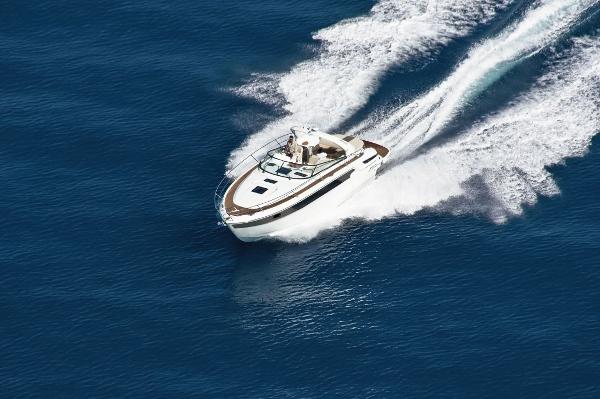 Bavaria Sport 35 Running Shot