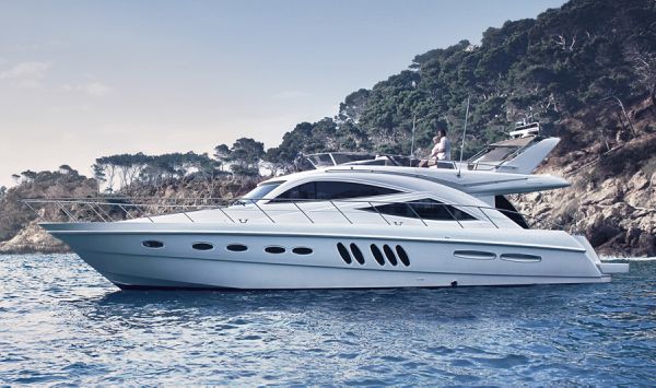 Sealine T60 AURA