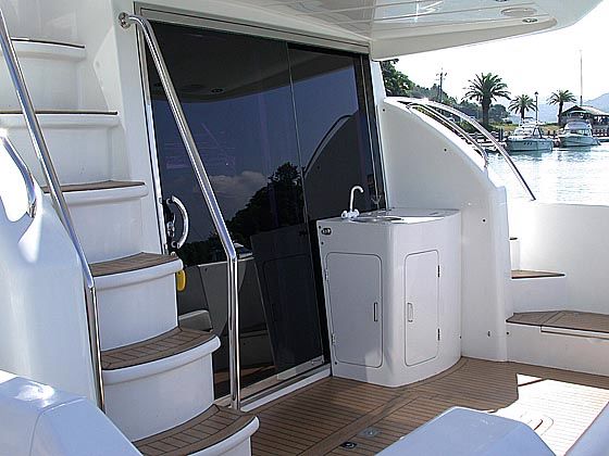 Dyna Craft 51 Cockpit