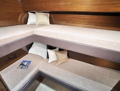Dyna Craft 52 Guest Twin