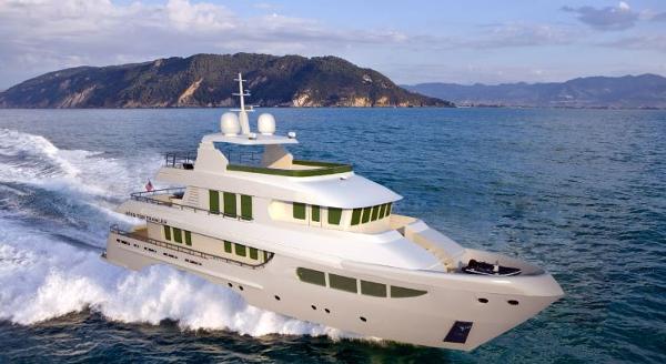 Miss Tor Yacht Trawler 130 Cruising