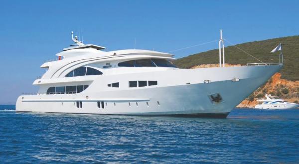 Miss Tor Yacht Custom 170 Hull