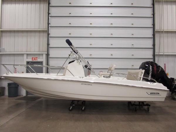 boston whaler boats for sale indiana 2017 boston whaler 210 dauntless michigan city indiana boston whaler boats for sale indiana 2017 boston whaler 210 dauntless michigan city indiana