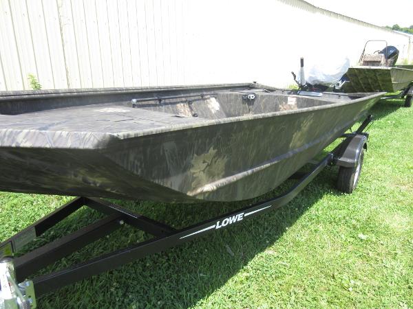 lowe tiller boats for sale 2017 lowe roughneck 1756 deluxe tiller rockville indiana lowe tiller boats for sale 2017 lowe roughneck 1756 deluxe tiller rockville indiana
