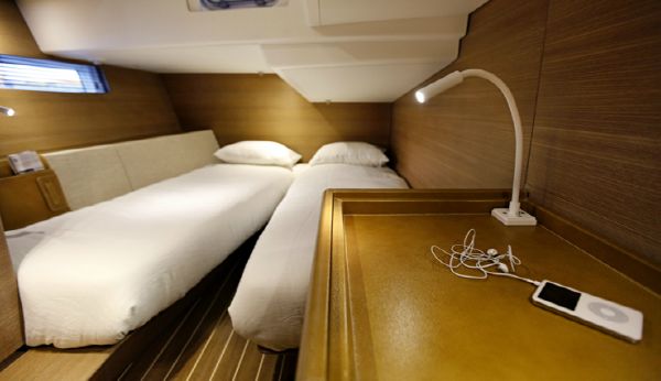 Nautor Swan 60 Guest Cabin
