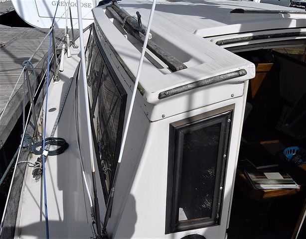 Beneteau Evasion 32 with BJ Marine