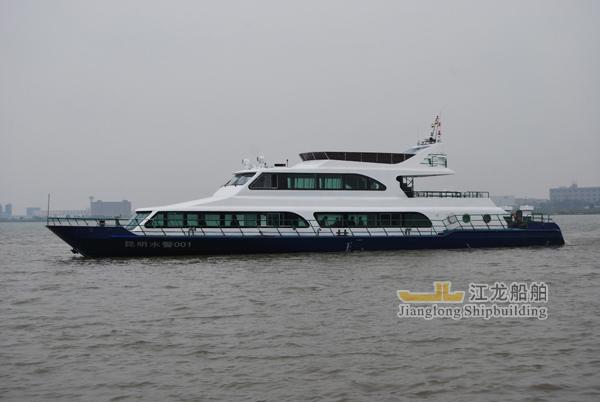 28.5m passenger 1