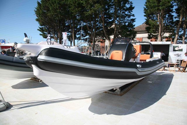 Stingher 800 GT Sport Black Carbon Edition