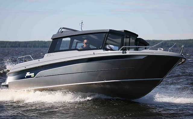 Yamarin Cross 60 beam