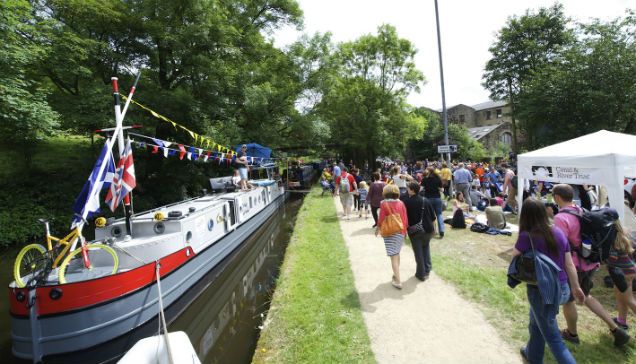 Rugby to Oxford: top UK canal holiday destinations