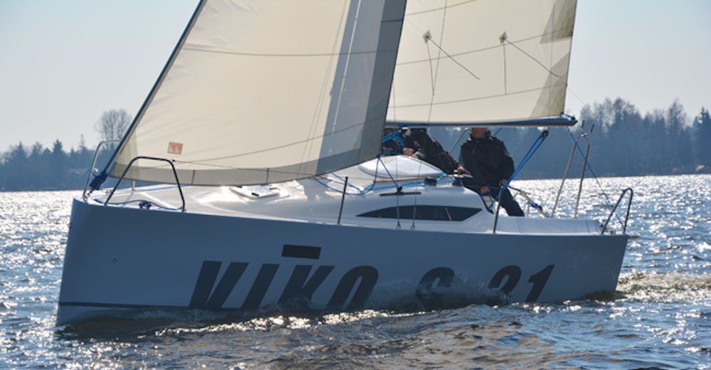 Viko 21 review: high topsides