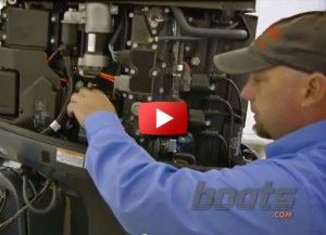 Boats.com video changing oil on a four-stroke outboard