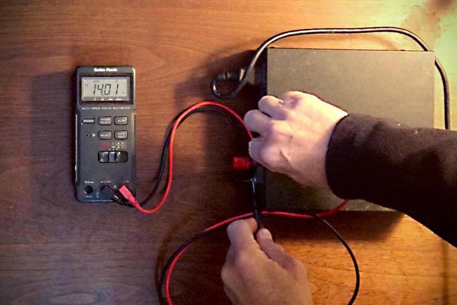 Figure 2: Power supply reads 14.01 volts