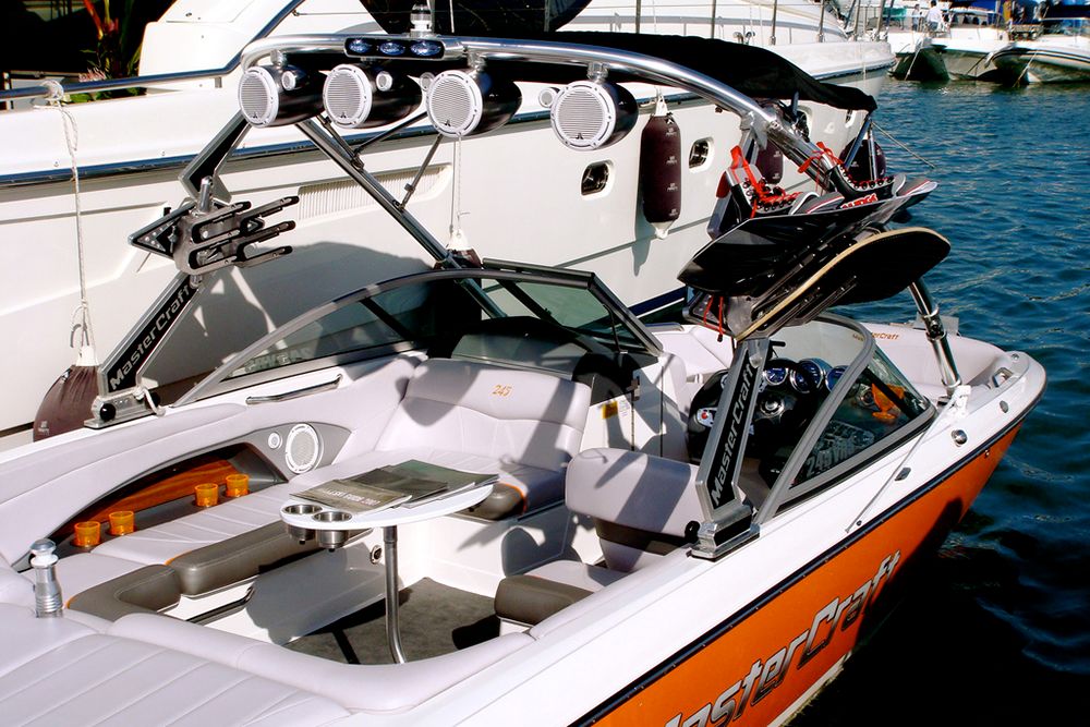 Mastercraft: music built in