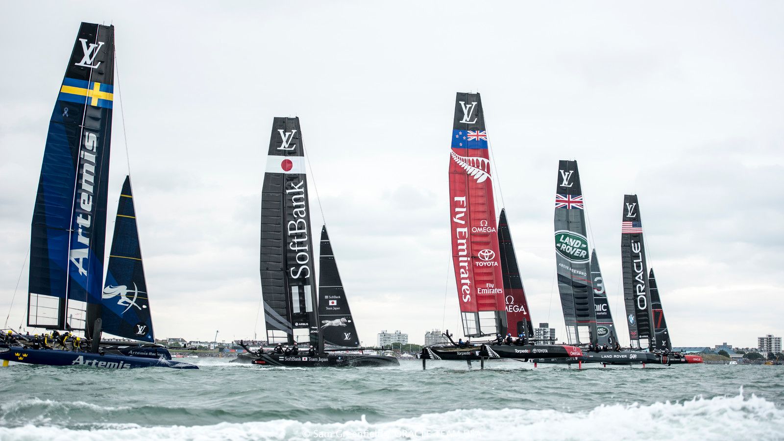 Super Sunday Race Day at Louis Vuitton America's Cup World Series Chicago