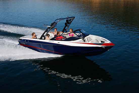 Malibu Sunscape 247 LSV: How to Spend Your Year-End Bonus