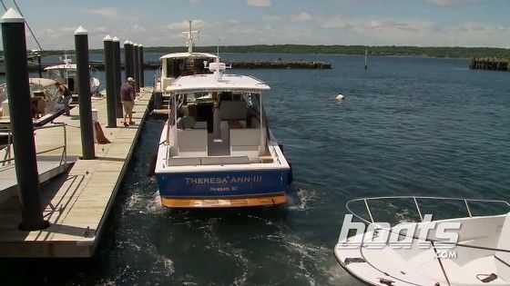 Hunt Harrier with Volvo-Penta IPS drives