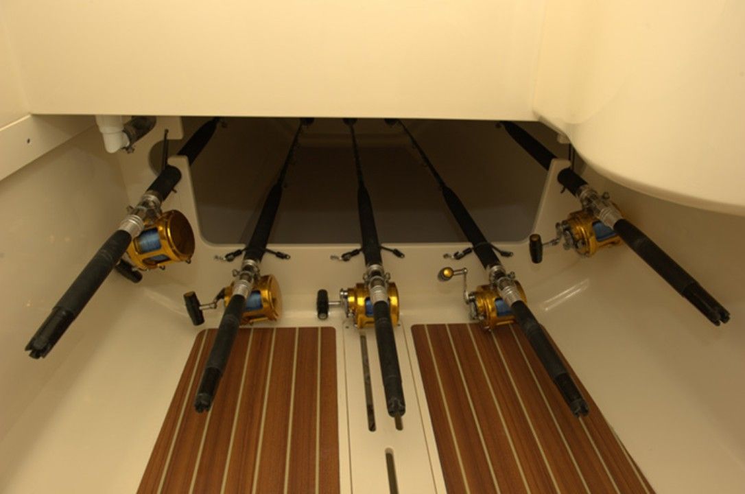 rod locker on the 320LXF