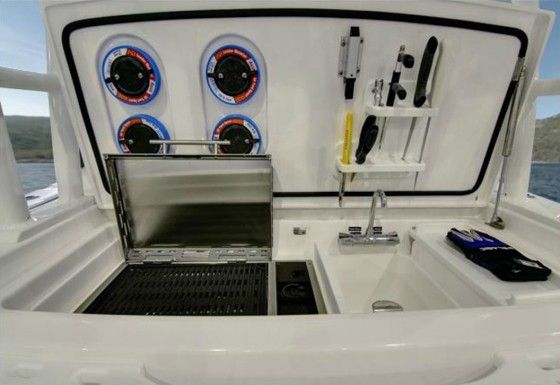 everglades 355 center console