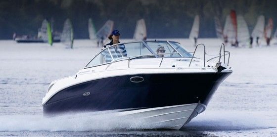sea ray 235 cuddy cabin boat