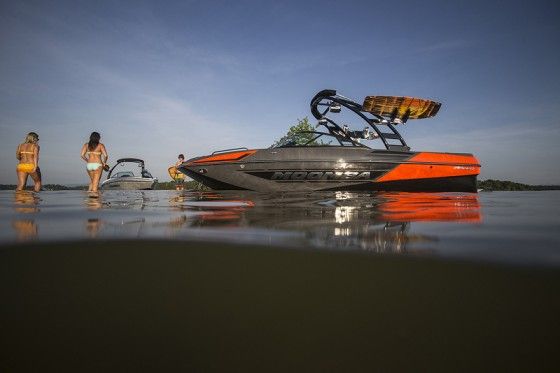 moomba mondo boat