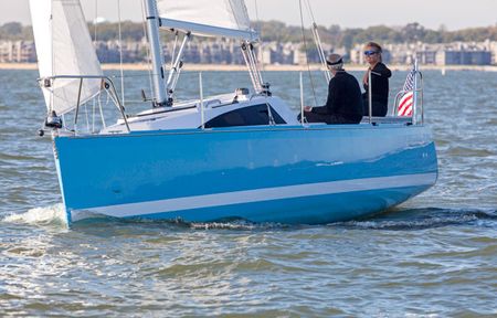 Catalina 275 Sport Review: Affordable, Easy, Smart, and Fun