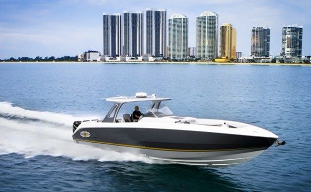 The five-outboard 42-foot Huntress is Cigarette’s best-selling center console.