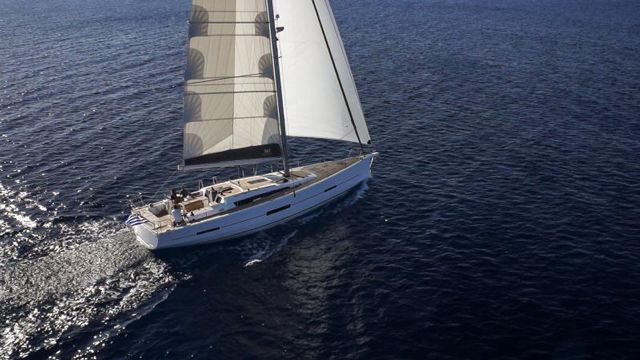 dufour grand large 560