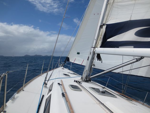 Bareboat-sailing-MarineMax-Vacations-433-charter-rates-British-Virgin-Islands