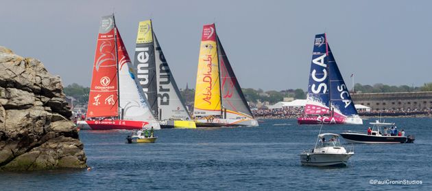 Team SCA leads the pack up the first leg at the Volvo Ocean Race Newport In-Port Race. Photo: PaulCroninStudios
