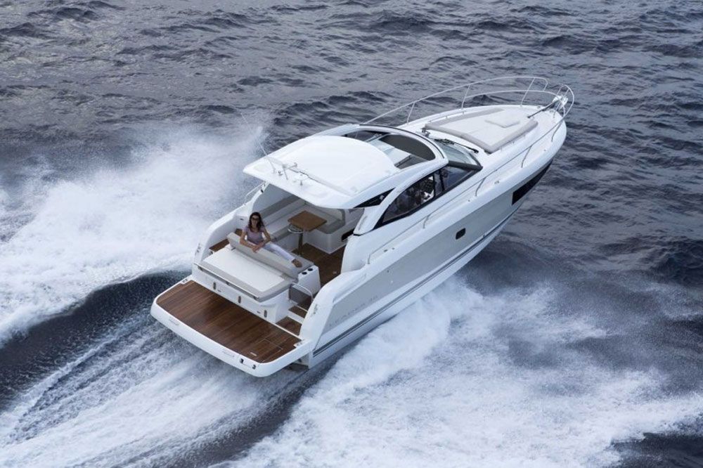 Jeanneau Leader 36: First Look Video