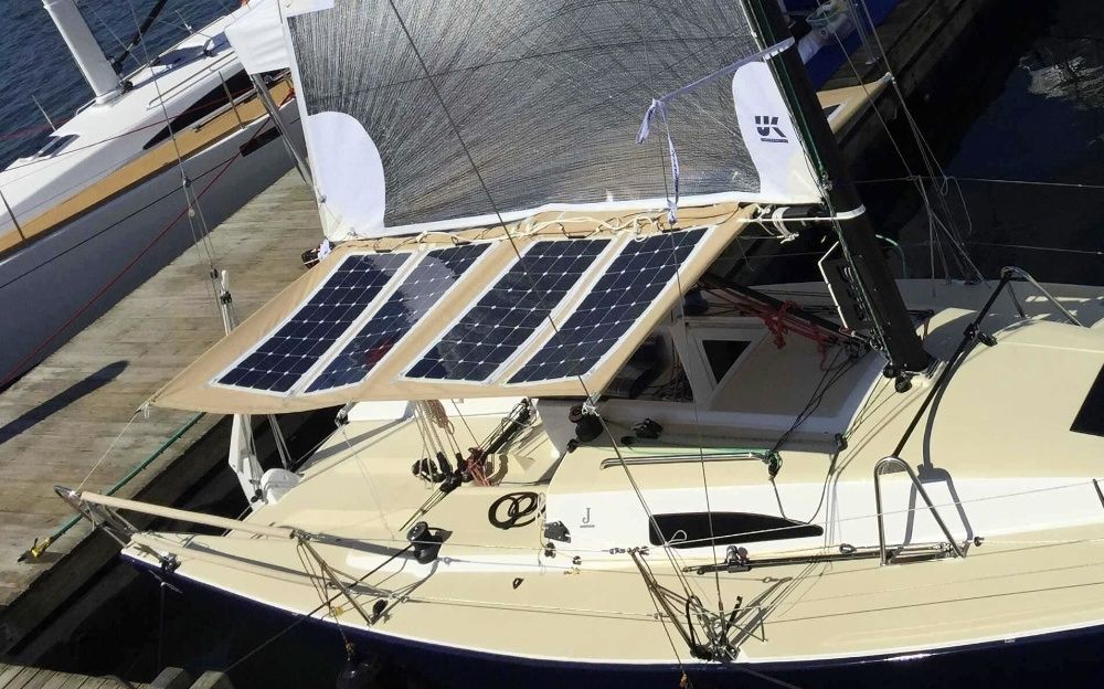 Bimini-mounted-solar-panels-on-the-J/88