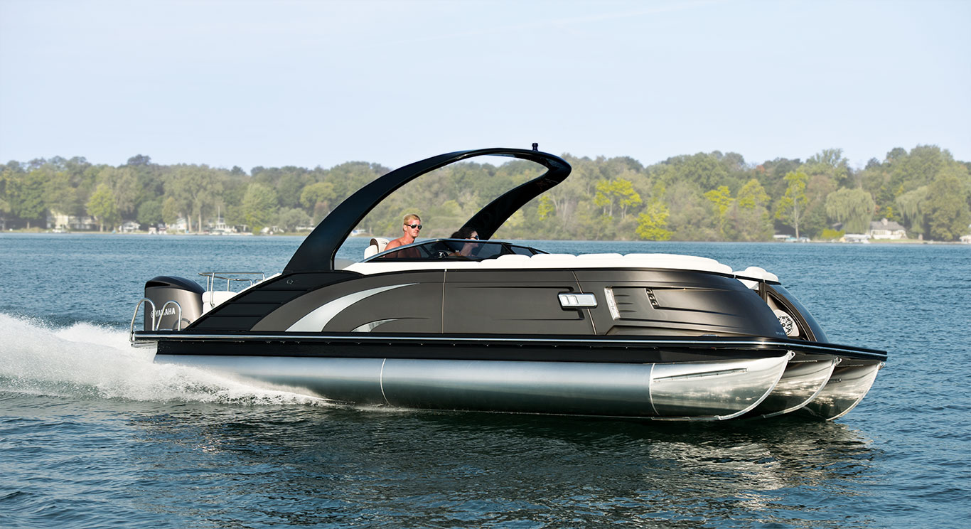 Tri-toon pontoon boats (those with triple logs) can offer handling and performance that's similar to that of a V-hull.