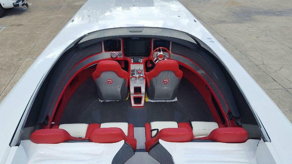 The latest Mystic C5000 can accommodate six passengers including the driver and is set up for dual-person operation.