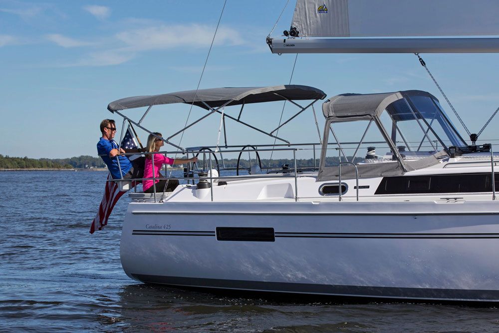 You can stand at the helm of the Catalina 425 and actually see all the way forward to the anchor roller. This is possible because of the low cabin-top. In fact, the whole profile of the boat is quite sleek.