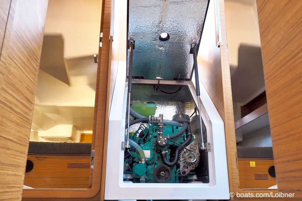 Access to the 30 HP Volvo Penta auxiliary engine is easy after flipping up the companionway steps. This engine will propel the E4 Family Edition to a top speed of 7.5 knots at 2,800 RPM while the cruising tempo is 6 knots at 2,200 RPM.