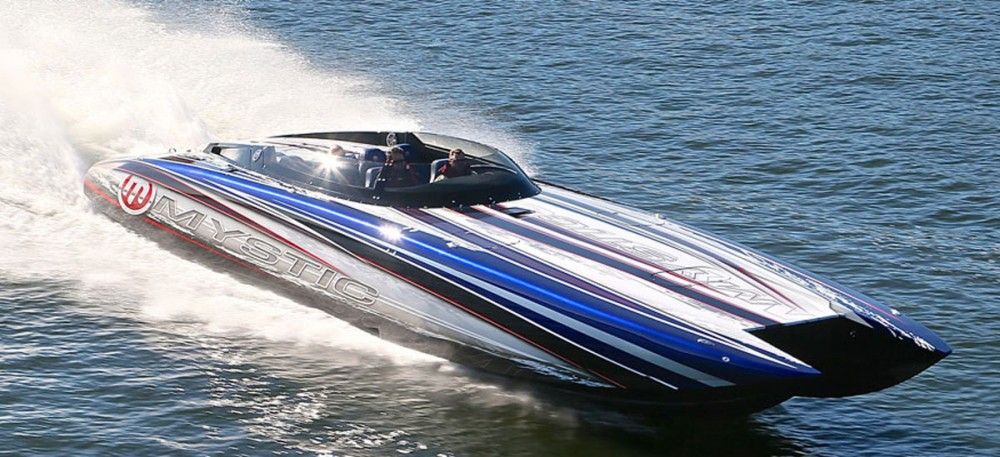 The scene-stealing, low-profile Habitual C4400 catamaran was Mystic’s most impressive high-performance build of 2017. Photo by Pete Boden/Shoot 2 Thrill Pix.