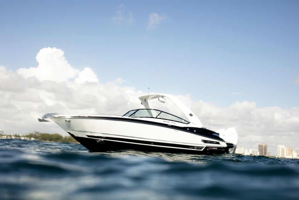 monterey 305ss