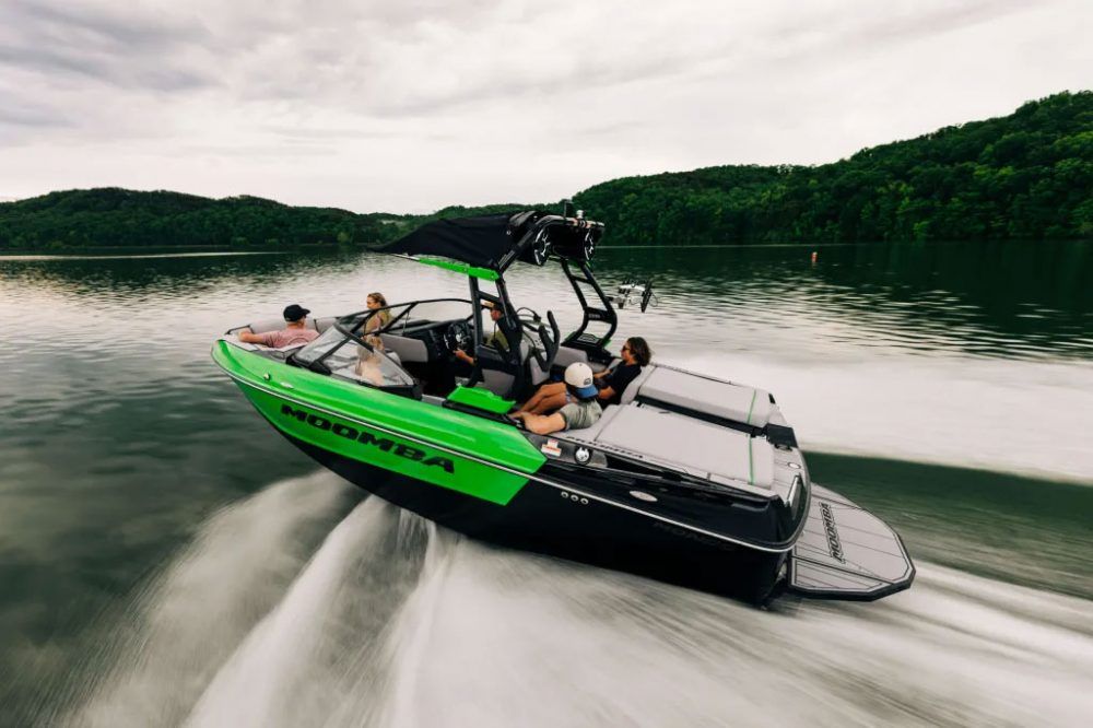 moomba mondo inexpensive wake sports boats