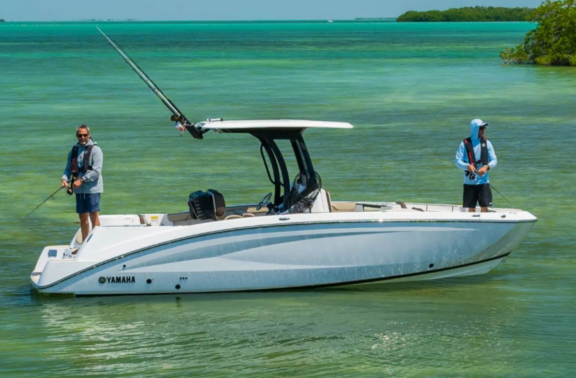 Yamaha 255 on blue water.